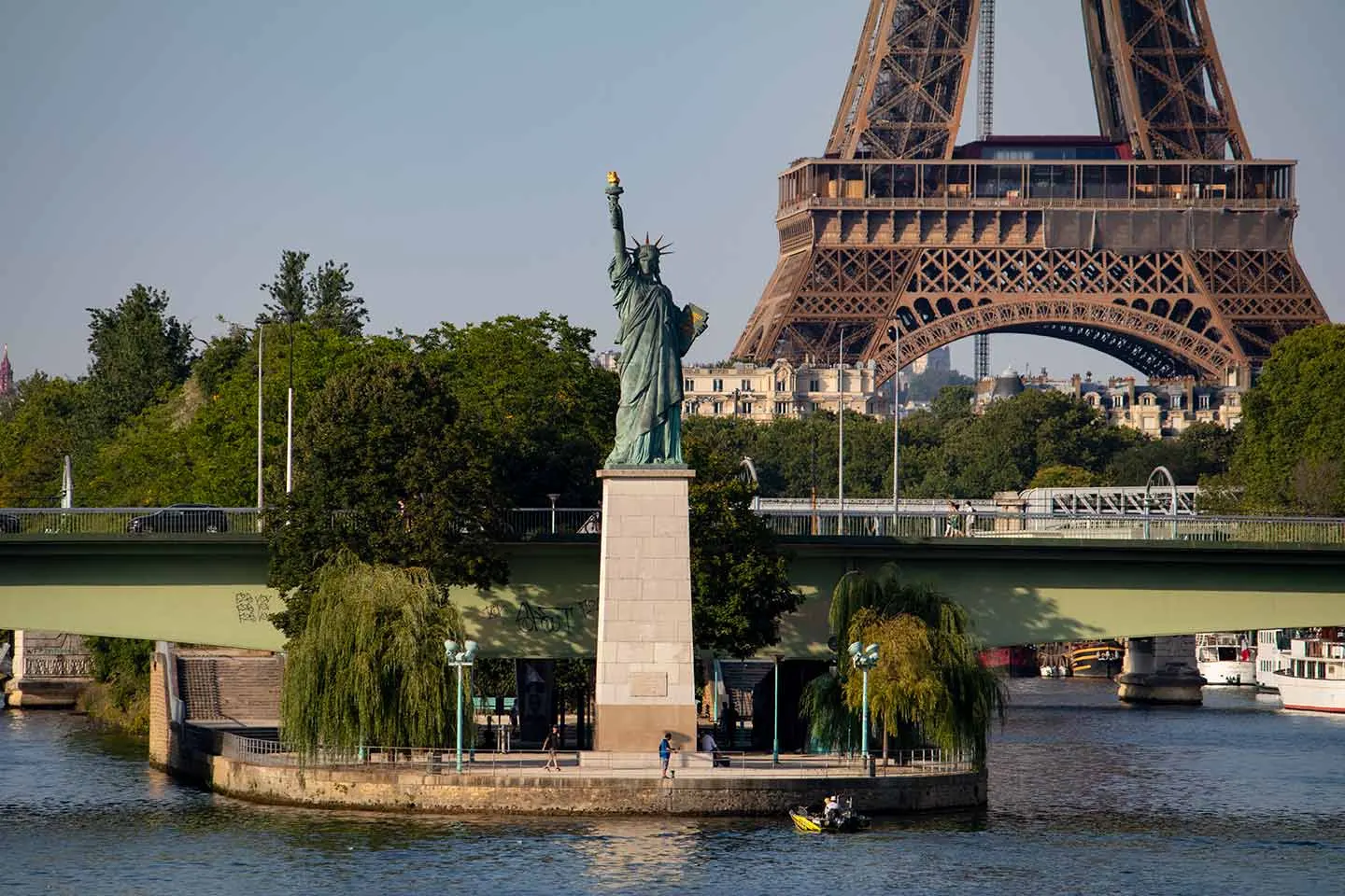 Americans buy property in France: the ultimate guide